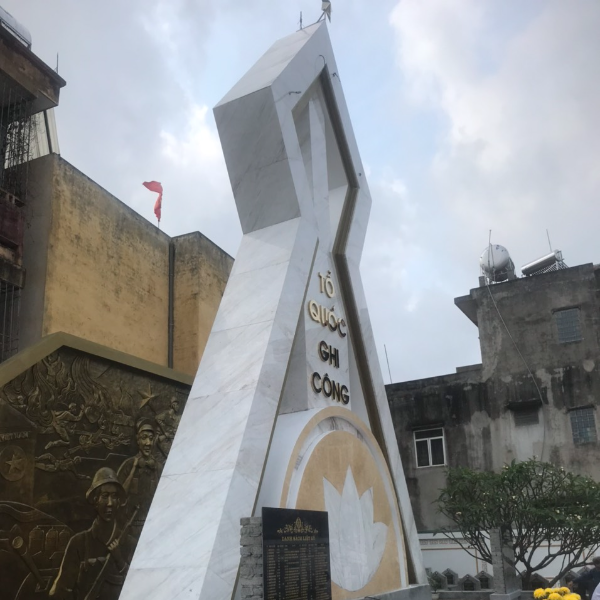 Đài tưởng niệm liệt sỹ Phạm Ngũ Lão Hải Dương